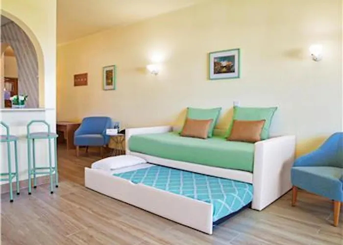 Amazing 2 Bedroom In Albufeira
