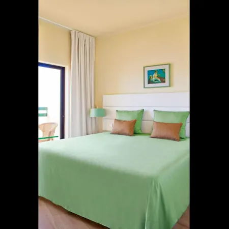 Apartamento Amazing 2 Bedroom In Albufeira