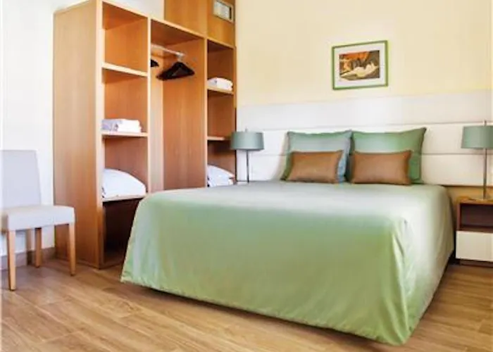 아파트 Amazing 2 Bedroom In 3*